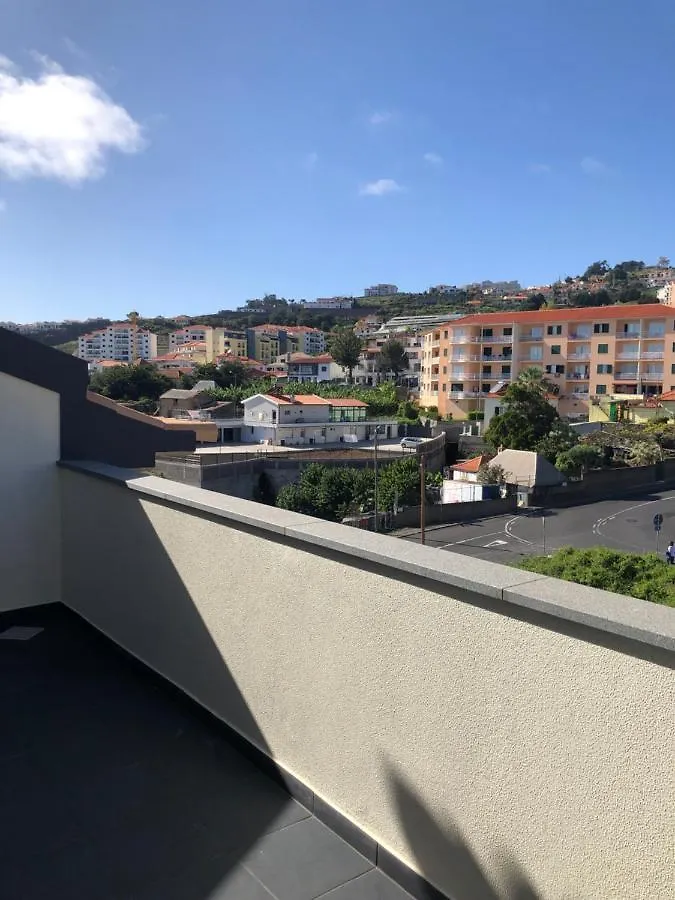 Madeira Paradise كانيكو 0*,