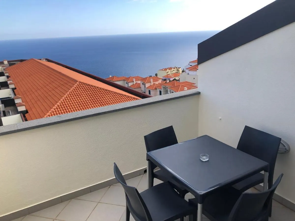 Madeira Paradise كانيكو 0*,